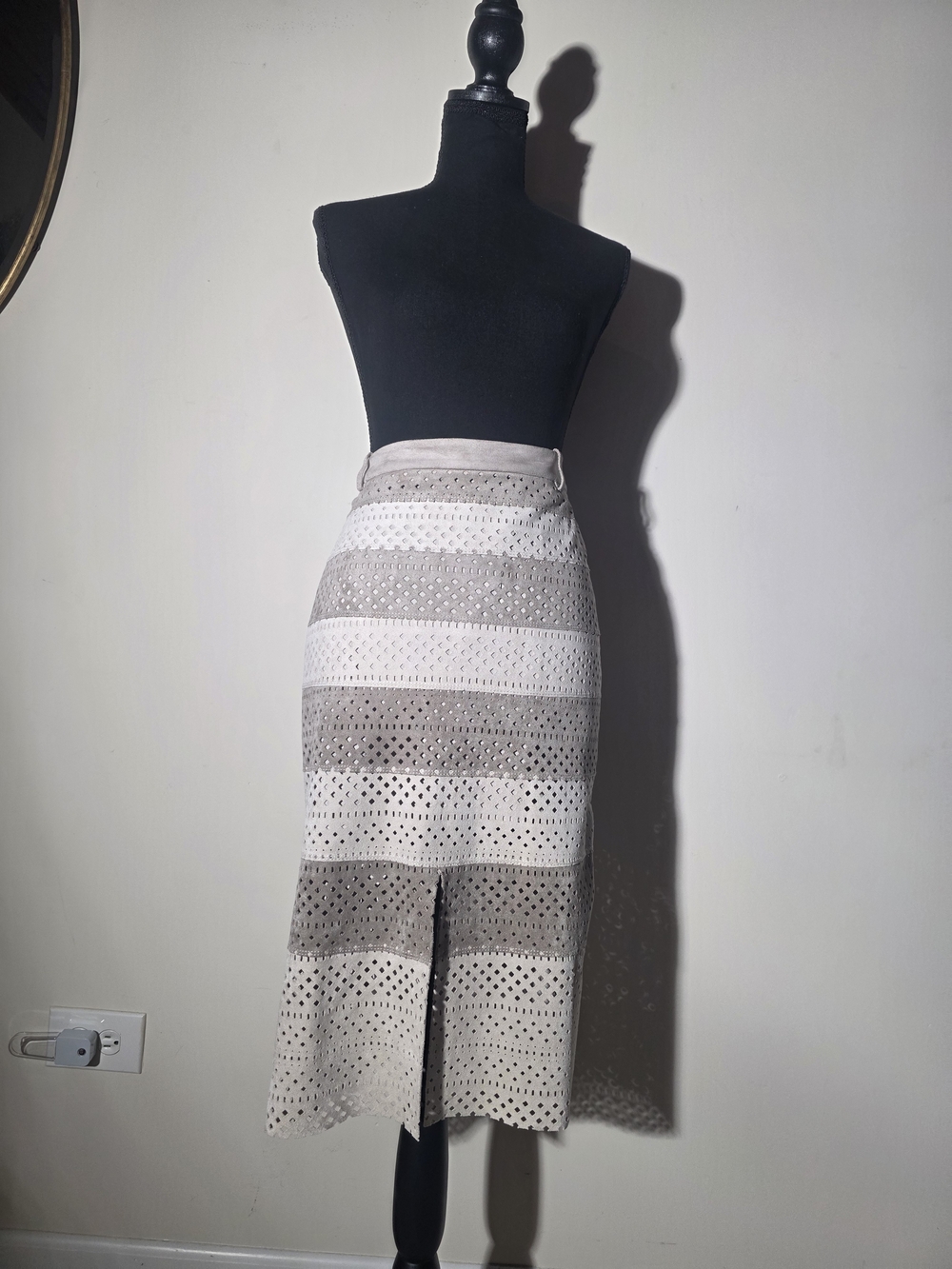 BCBGMaxAzria Vitta Striped Eyelet Midi Skirt in Beige and Off-White (Size 6)